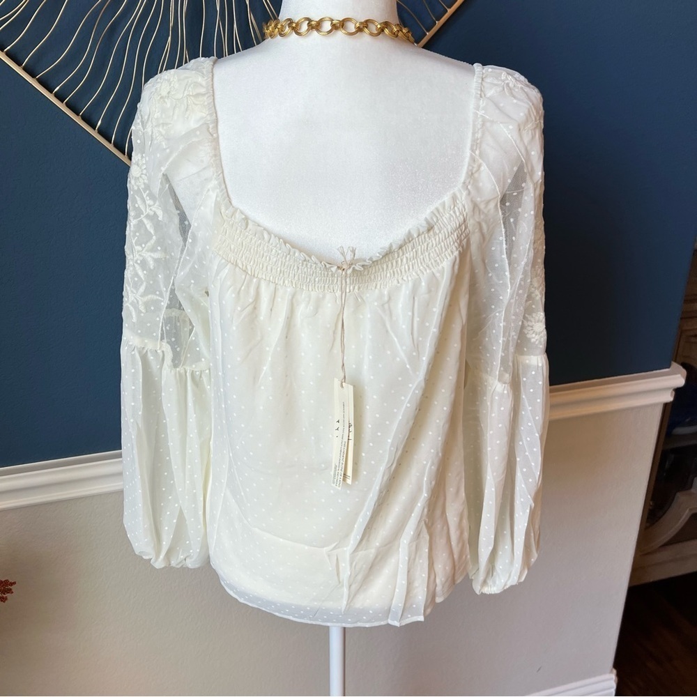 NWT Lovestitch Romantic Cream Women's Top - Picture 5 of 10